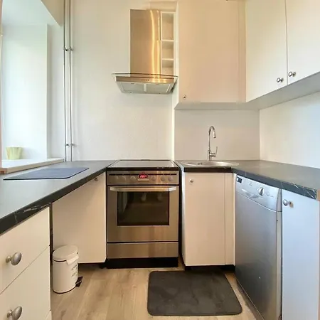 Center Near Harbour And Old Town Apartment *